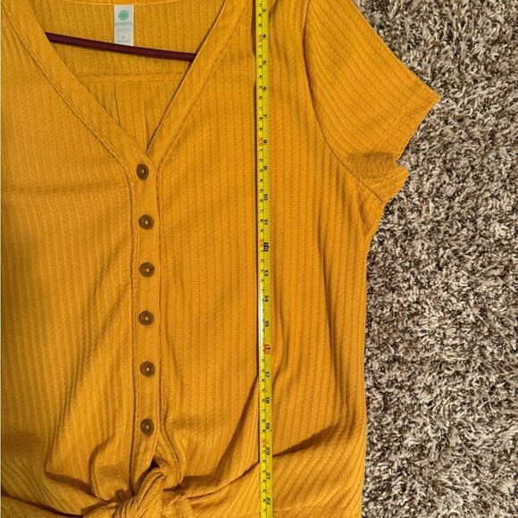 Aventura Women’s Tie Knot Button Down Short Sleeve Shirt Size Medium - Picture 8 of 9